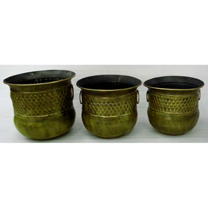 Maceta de metal con revestimiento en polvo negro y verde Acabado Forma cuadrada para decoración de jardín Juego de cuatro piezas Precio al por mayor - Product Image 4