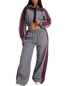 <b>Women's</b> Midweight Breathable 100% Nylon Oversized 2 Piece Tracksuit Windbreaker Set Custom Logo Low MOQ <b>Jacket</b> & Trosuer - Product Image 3