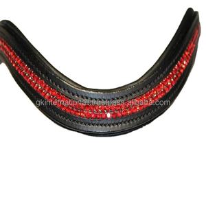 Banda de cuero con diseño clásico hecho a mano, accesorio negro acolchado con canal vacío, para cejas de caballo, incrustados con 2 filas, cristales de diamante rojo ostentosos - Product Image 1