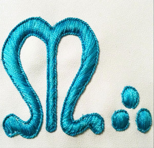Tablier Maçonnique Rite Français en Cuir Véritable Brodé à la Main, Forme Triangulaire Simple, Personnalisable, Écologique, 3D, M B - Product Image 3