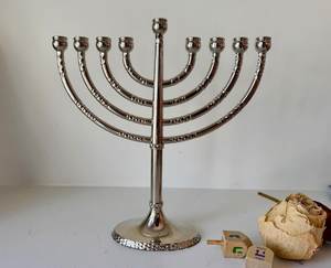 Gold <b>Silver</b> Curved Metal Menorah Candle Holder Hanukkah Decorative Table Display Premium Festival Decoration Piece - Product Image 4