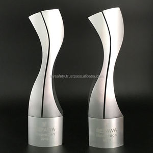 Placa de Metal Sólido Personalizada, Reconocimiento Anual Corporativo, Campeonatos Internacionales, Aniversario Ejecutivo, Estilo Antiguo y Moderno - Product Image 1