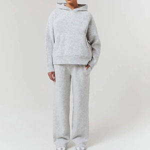 Survêtement pour femmes de qualité supérieure, différents styles, sur mesure, prix bas, vêtements d'hiver pour femmes, prix abordable - Product Image 4