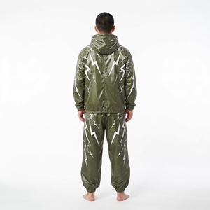 Ensemble de survêtement en nylon uni pour hommes, coupe-vent léger, vente en gros - Product Image 3
