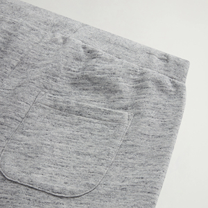 Shorts Bermuda en coton gris tricoté pour homme avec cordon de serrage à la taille et poches, couleur unie décontractée, taille mi-haute - Product Image 5
