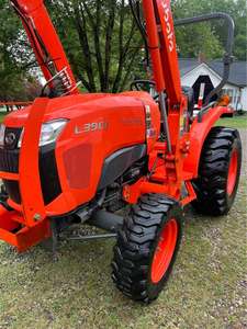 Tractor Compacto Diésel Kubota L3901 4WD Económico con Motor Potente, Diseño Práctico y Utilidad Agrícola Confiable - Product Image 2
