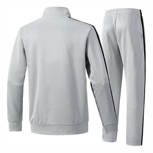 Ensemble de survêtement en coton personnalisé OEM avec broderie, unisexe, sweat-shirt et pantalon en molleton épais, deux pièces - Product Image 5