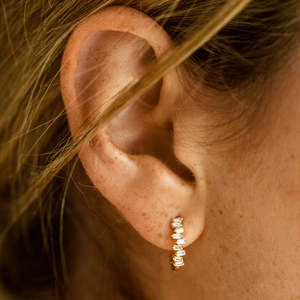 Boucles d'oreilles tendance en argent sterling 925 plaqué or 14 carats, forme étoile, avec moissanite, luxe, parfaites pour les fiançailles et les soirées, collection 2026 - Product Image 5