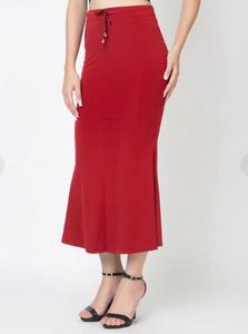 Falda de cola de pez de alta calidad para mujer, lista para la oficina y eventos sociales, a precio mayorista por exportador de faldas para mujer - Product Image 6