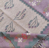 Handgefertigter Woll-Kelim-Teppich Traditionelles Flachgewebe Abstraktes Design Niedriger Flor Natürliche Farbstoffe Langlebig Handgewebt Umweltfreundlich