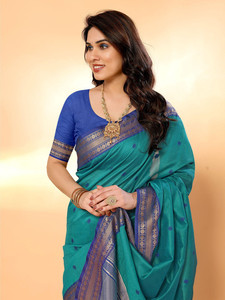 Sari long en soie mélangée bleu à double bordure, avec bordure tissée Zari verte, tenue traditionnelle indienne pour mariage, robe Diwali pour femme, livraison rapide - Product Image 1