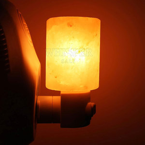 Lámpara de Sal del Himalaya de Primera Calidad, Nueva Llegada, en Venta en Línea, Hecha en Pakistán - Product Image 4