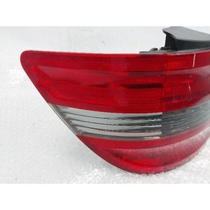 Luz Trasera Izquierda Usada Clase B A1698202564 - Product Image 2