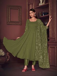 Nouvelle Robe Anarkali Élégante pour Femmes en Vert Clair, Manches 3/4, Georgette Crêpe Semi-Couturée pour Mariages et Occasions Festives - Product Image 2