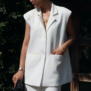 Conjunto de 2 piezas: Chaleco/Gilet sin mangas y Blazer de mujer, blanco, oversize, con cuello de muesca, tejido transpirable, estilo oficina, Vietnam - Product Image 1