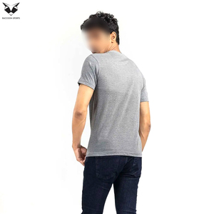 เสื้อยืดแขนสั้นผู้ชาย ผ้าฝ้ายถัก 100% สัมผัสนุ่ม สีสวย ขายดี คุณภาพสูง บริการ OEM ยอดนิยม - Product Image 2