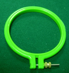 Aro de Bordado Portátil de Plástico HC0044-1, Resistente para Manualidades de Punto de Cruz - Product Image 1