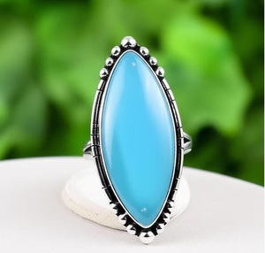 Anillo de Plata de Ley 925 con Calcedonia Azul, Piedra Preciosa Natural, Joyería Bohemia Hecha a Mano, Regalo para Mujer - Product Image 1