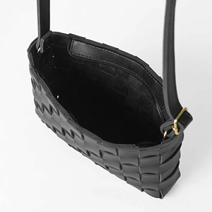 Sac fourre-tout en cuir véritable pour femme à prix abordable, qualité supérieure, design tendance, ouverture/fermeture à glissière, personnalisable, vente en gros, pour usage quotidien et voyage - Product Image 5