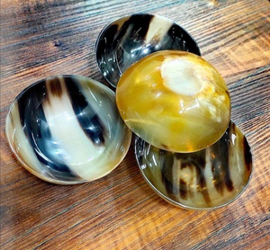Bol de service en corne naturelle artisanal de haute qualité, poli miroir, pour la maison, l'hôtel, le restaurant, idéal pour les boissons - Product Image 2