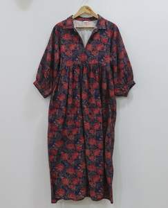 Vestido midi rosa con estampado floral y teñido anudado a mano |   Estilo Bohemio, 100% Algodón, Ecológico, Transpirable, Cintura Natural, Silueta en A - Product Image 6