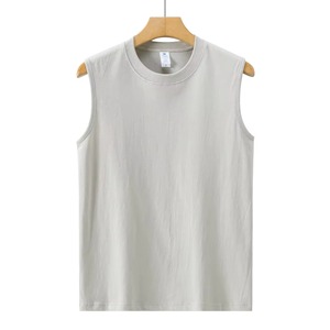 เสื้อกล้ามออกกำลังกายผู้ชายแบบร่อง ทรงเข้ารูป รับผลิตตามสั่งพร้อมโลโก้ สำหรับออกกำลังกาย ระบายอากาศได้ดี - Product Image 3