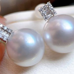 Aretes Elegantes de Plata S925 con Perlas Naturales de 12-13 mm, Redondas, con Defectos Atmosféricos, Atractivos y Elegantes, al por Mayor - Product Image 2