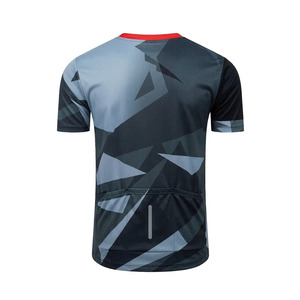 Camiseta Deportiva de Manga Corta con Estampado Geométrico para Hombre Ekin Impex, Cuello Redondo, Tejido de Punto de Secado Rápido, Corte Ajustado, Camisetas Personalizadas - Product Image 3