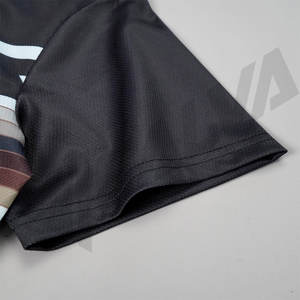 Ensemble de sport d'été pour homme, 2 pièces, t-shirts à manches courtes et shorts, 100% coton écologique, style streetwear, col en V, pour la gym et l'entraînement - Product Image 5