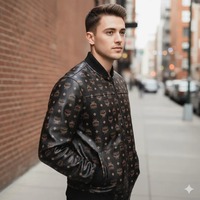 Blouson aviateur en cuir noir pour homme MCM Monogram, style classique