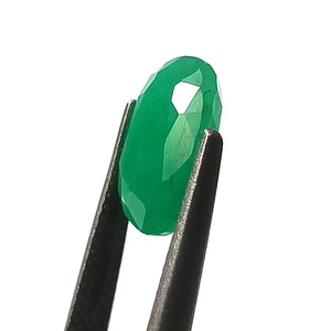 Anillo de Esmeralda Zambiana Natural, Talla Esmeralda 3.55 Quilates, Corte Ovalado, Gema Suelta Facetada Sin Tratar 8.8X12.3 mm Para la Elaboración de Joyería - Product Image 4