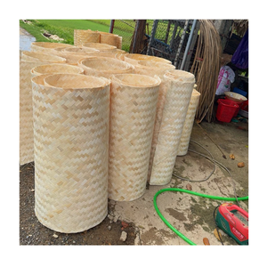 Rouleau de tapis en bambou naturel tissé pour revêtement de sol, idéal pour les projets intérieurs résidentiels, commerciaux et hôteliers - Product Image 4