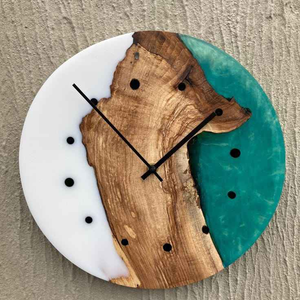Horloge murale moderne en bois et résine époxy bleue de haute qualité, affichage à aiguilles à quartz, idéale pour le salon, la maison et les fêtes, à un prix avantageux - Product Image 4