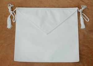 Delantales Masónicos - Delantal de Aprendiz Entrante - Delantal de Candidato Masónico Básico - Product Image 5