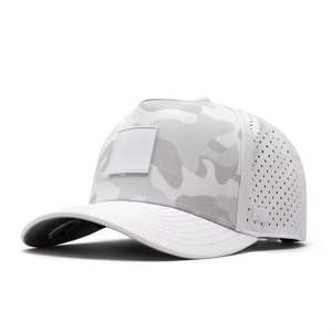 Gorras de Golf Impermeables con Logotipo Personalizado, Gorras Trucker de 6 Paneles, Gorra Trucker Perforada de Alta Calidad, Gorra Trucker de Camuflaje con Parche de PVC - Product Image 3