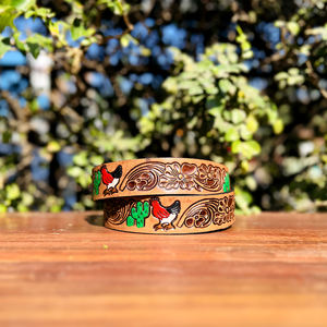 Ceinture en cuir western peinte à la main avec motifs floraux et de poules, boucle en laiton massif, finition artisanale, ceinture de qualité supérieure - Product Image 2