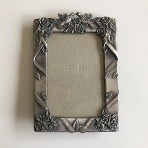 <b>Round</b> Metal Picture Mirror <b>Frame</b> With Floral Design Durable Decorative Accent - Product Image 4