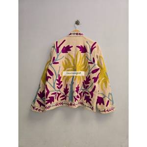 เสื้อแจ็คเก็ตผ้าฝ้ายอุซเบกแบบซูซานี งานแฮนด์เมด เสื้อแจ็คเก็ตสั้น ปักลายหลากหลาย ซับในผ้าฝ้าย สไตล์โบโฮชิค เสื้อคลุม - Product Image 6