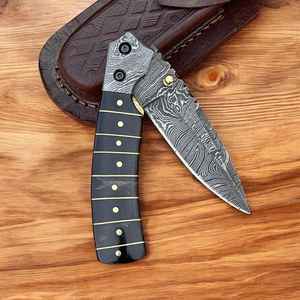 Cuchillo Plegable de Acero Damasco Hecho a Mano de Grado Industrial con Mango de Madera y Bolster, Punta Caída, para Caza y Actividades al Aire Libre, Venta al por Mayor - Product Image 5