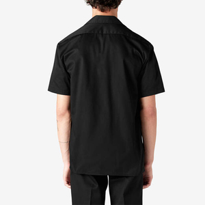 เสื้อเชิ้ตแขนสั้นสีดำสำหรับผู้ชาย ปกคอปก ซิป ผ้าโพลีเอสเตอร์ กันยับ ใส่ได้ทั้งฤดูใบไม้ผลิและฤดูร้อน - Product Image 2