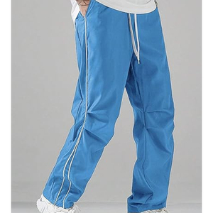 กางเกงแทร็คผู้ชายทรงหลวมสไตล์สตรีทแวร์สุดเทรนดี้ รับผลิตงานปักลายพิมพ์ตามสั่ง - Product Image 5