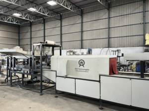 Machine d'emballage sous film rétractable électrique automatique haute performance 200 Bpm avec PLC pour un emballage rapide et précis des boîtes de boissons - Product Image 6