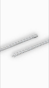 Bracelet tennis élégant à quatre griffes allongées avec diamants de laboratoire ronds de 15 carats en or 18 carats – Bijoux de luxe pour la vente en gros - Product Image 4