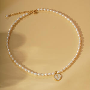 สร้อยคอมุกน้ำจืดฝรั่งเศส 4-5 มม. จี้เคลือบทอง 14K ลายดอกกุหลาบ วินเทจ สร้อยคอจี้แฟชั่นอเนกประสงค์ - Product Image 4