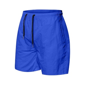Shorts Bermuda en coton noir pour homme avec cordon de serrage à la taille et poches, style décontracté, coupe mi-haute - Product Image 6