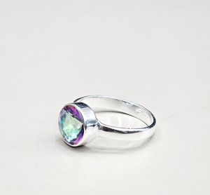Anillo Minimalista con Topacio Místico de Corte Redondo en Plata de Ley 925, Joyería Simple Unisex para Uso Diario - Product Image 3