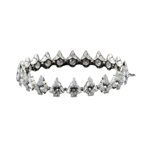 เพชรทรงต้นคริสต์มาสสมัยใหม่ ได้รับการรับรองจาก IGI GIA เพชรเพาะเลี้ยงในห้องปฏิบัติการ DEF VVS VS1 HPHT CVD เพชรเม็ดเดี่ยวสำหรับเครื่องประดับ - Product Image 1