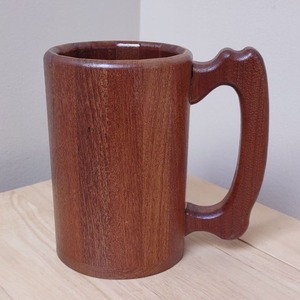 Ensemble de chopes et de mugs en bois écologiques de design nordique pour un usage domestique - Product Image 6