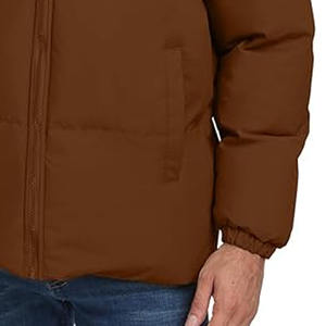 Veste d'hiver rembourrée en duvet de canard légère et chaude pour homme avec logo personnalisé, en nylon, à capuche, style puffer - Product Image 3