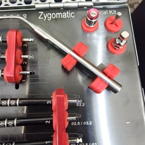 Kit de Implantes Quirúrgicos Zigomáticos Dentales BBI-368 de Bone Bridge Instruments, Manual, Acero Inoxidable Reutilizable, Certificado CE Clase I, Negro - Product Image 4